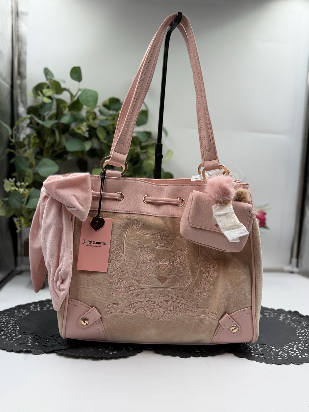 juicy couture new love chapter daydreamer tote buff beige pink